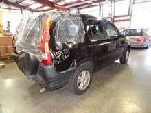 Load image into Gallery viewer, Radio Honda CRV 2002 02 2003 03 2004 04 Am Fm 6 CD Cassette - NW137665
