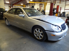 Load image into Gallery viewer, Strut S430 S500 2000 00 2001 01 02 03 04 05 06 Rear - NW173619
