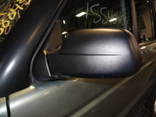 Load image into Gallery viewer, FOG LIGHT Land Rover Discovery 2003 03 2004 04 Left - NW83380
