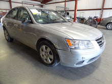 Load image into Gallery viewer, Computer Hyundai Sonata 2010 - NW32334
