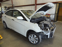 Load image into Gallery viewer, Radio Hyundai Accent 2012 - NW137392
