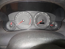 Load image into Gallery viewer, RADIATOR FAN ASSEMBLY Cadillac CTS 2003 03 - NW63319
