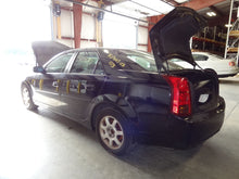 Load image into Gallery viewer, RADIATOR FAN ASSEMBLY Cadillac CTS 2003 03 - NW63319
