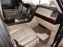 Load image into Gallery viewer, OUTER TAIL LIGHT LAMP Lincoln Navigator 03 04 05 06 Left - NW179912
