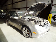 Load image into Gallery viewer, Radio Mercedes CLK320 C240 C320 C32 2001 01 2002 02 2003 03 2004 04 2005 05 - NW138410
