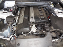 Load image into Gallery viewer, FOG LIGHT BMW 325i 320i 325i 323i 99 00 01 Right - NW82022
