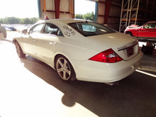 Load image into Gallery viewer, COIL SPRING CLS500 CLS55 CLS550 CLS63 E280 E300 E320 E350 03-11 Left - NW2986
