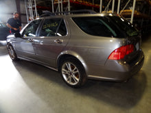 Load image into Gallery viewer, Radio   2006 - NW140697
