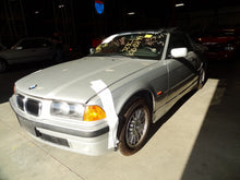 Load image into Gallery viewer, Parklamp BMW M3 323i 318i 325i 1992 92 93 94 - 99 Left - NW81994
