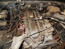 Load image into Gallery viewer, TURN SIGNAL LIGHT LAMP Wrangler YJ 87 88 89 90 91 92 93 94 95 - NW81599
