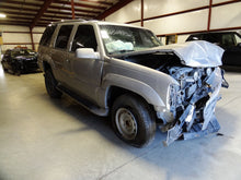 Load image into Gallery viewer, Speedometer Cluster GMC Yukon 2000 - NW349907
