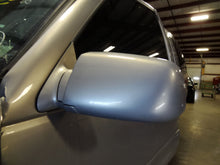 Load image into Gallery viewer, Speedometer Cluster GMC Yukon 2000 - NW349907
