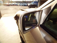 Load image into Gallery viewer, CARRIER ASSEMBLY REAR Mercedes E300D Turbo 1998 98 99 - NW47001
