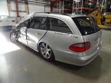 Load image into Gallery viewer, TRANSFER CASE Mercedes-Benz E280 E320 E350 E550 E63 2007 07 - NW525150
