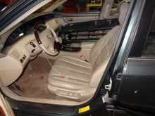 Load image into Gallery viewer, HEADLIGHT LAMP ASSEMBLY Toyota Avalon 00 01 02 03 04 Right - NW103621

