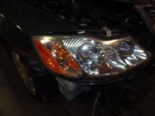 Load image into Gallery viewer, HEADLIGHT LAMP ASSEMBLY Toyota Avalon 00 01 02 03 04 Right - NW103621
