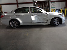 Load image into Gallery viewer, THEFT CONTROL MODULE COMPUTER Hyundai Genesis 2009 09 2010 10 - NW32235
