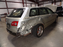 Load image into Gallery viewer, COOLING FAN W MOTOR Mazda 6 2003 03 2004 04 - NW64217
