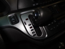 Load image into Gallery viewer, AC CONDENSER Honda Odyssey 2005 05 2006 06 2007 07 2008 08 2009 09 2010 10 - NW43862
