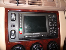 Load image into Gallery viewer, FOG LIGHT Mercedes ML320 ML350 ML500 1998 98 1999 99 00 01 02 - 05 Right - NW83156

