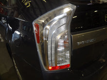 Load image into Gallery viewer, Computer Toyota Prius 2012 - NW38307
