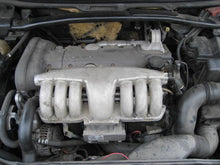 Load image into Gallery viewer, WIPER MOTOR Volvo S60 V70 S80 99 00 01 02 03 04 - 07 08 - 21913
