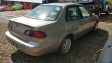 Load image into Gallery viewer, HEADLIGHT LAMP ASSEMBLY Corolla 1998 98 1999 99 2000 00 Right - MM1881764
