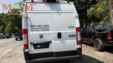 Load image into Gallery viewer, Radio  PROMASTER 2500 VAN 2020 - MM2074569
