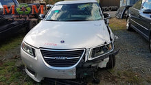 Load image into Gallery viewer, Alternator  SAAB 9-5 2011 - MM2148596

