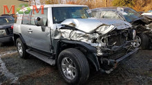 Load image into Gallery viewer, AUTOMATIC TRANSMISSION FJ Cruiser 2007 07 2008 08 2009 09 4X4 - MM2281346

