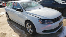 Load image into Gallery viewer, ECU ECM COMPUTER Volkswagen Jetta 2013 13 2014 14 Manual - MM2265830
