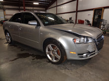 Load image into Gallery viewer, CD CHANGER Audi A4 S4 2003 03 2004 04 2005 05 06 07 08 - NW136000

