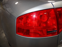 Load image into Gallery viewer, CD CHANGER Audi A4 S4 2003 03 2004 04 2005 05 06 07 08 - NW136000
