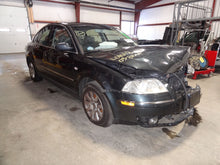 Load image into Gallery viewer, PARKLAMP Volkswagen Passat 2001 01 2002 02 2003 03 2004 04 2005 05 Right - NW83712
