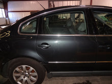 Load image into Gallery viewer, PARKLAMP Volkswagen Passat 2001 01 2002 02 2003 03 2004 04 2005 05 Right - NW83712
