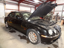 Load image into Gallery viewer, FOG LIGHT Jaguar S Type XJ8 2000 00 2001 01 02 03 04 05 06 07 Right - NW82699
