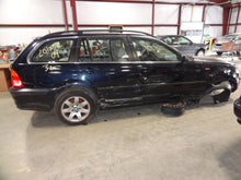 Load image into Gallery viewer, PARKLAMP BMW 325i 320i 330i 2002 02 2003 03 2004 04 2005 05 Right - NW82004
