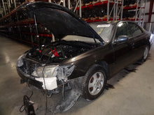 Load image into Gallery viewer, CD CHANGER LEXUS ES300 1997 97 1998 98 99 00 01 - NW138066
