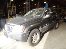 Load image into Gallery viewer, Fog Light Jeep Grand Cherokee 2004 04 - NW81577
