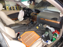 Load image into Gallery viewer, Park Lamp Light  BMW 645I 2005 - NW82257
