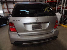 Load image into Gallery viewer, FOG LAMP LIGHT C230 C240 C280 C320 C350 C55 CLS500 05-11 Bumper Mounted - NW83147
