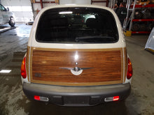 Load image into Gallery viewer, RADIATOR FAN ASSEMBLY PT Cruiser 2001 01 2002 02 2003 03 04 05 - NW63482
