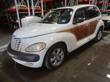Load image into Gallery viewer, RADIATOR FAN ASSEMBLY PT Cruiser 2001 01 2002 02 2003 03 04 05 - NW63482
