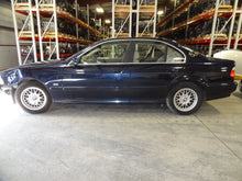 Load image into Gallery viewer, SIDE MARKER LAMP LIGHT 525i 528i 530i 540i M5 99 00 01 02 03 - NW82178
