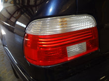 Load image into Gallery viewer, SIDE MARKER LAMP LIGHT 525i 528i 530i 540i M5 99 00 01 02 03 - NW82178
