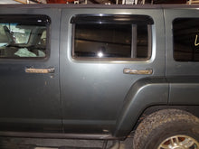 Load image into Gallery viewer, Park Lamp Light Hummer H3 2006 - NW81561
