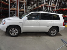 Load image into Gallery viewer, RADIO AMPLIFIER Toyota Highlander 2006 06 2007 07 - NW140009
