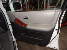 Load image into Gallery viewer, RADIO AMPLIFIER Toyota Highlander 2006 06 2007 07 - NW140009
