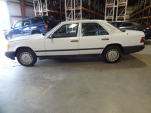 Load image into Gallery viewer, ECU ECM Computer  MERCEDES 190 1989 - NW61642
