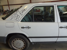 Load image into Gallery viewer, ECU ECM Computer  MERCEDES 190 1989 - NW61642
